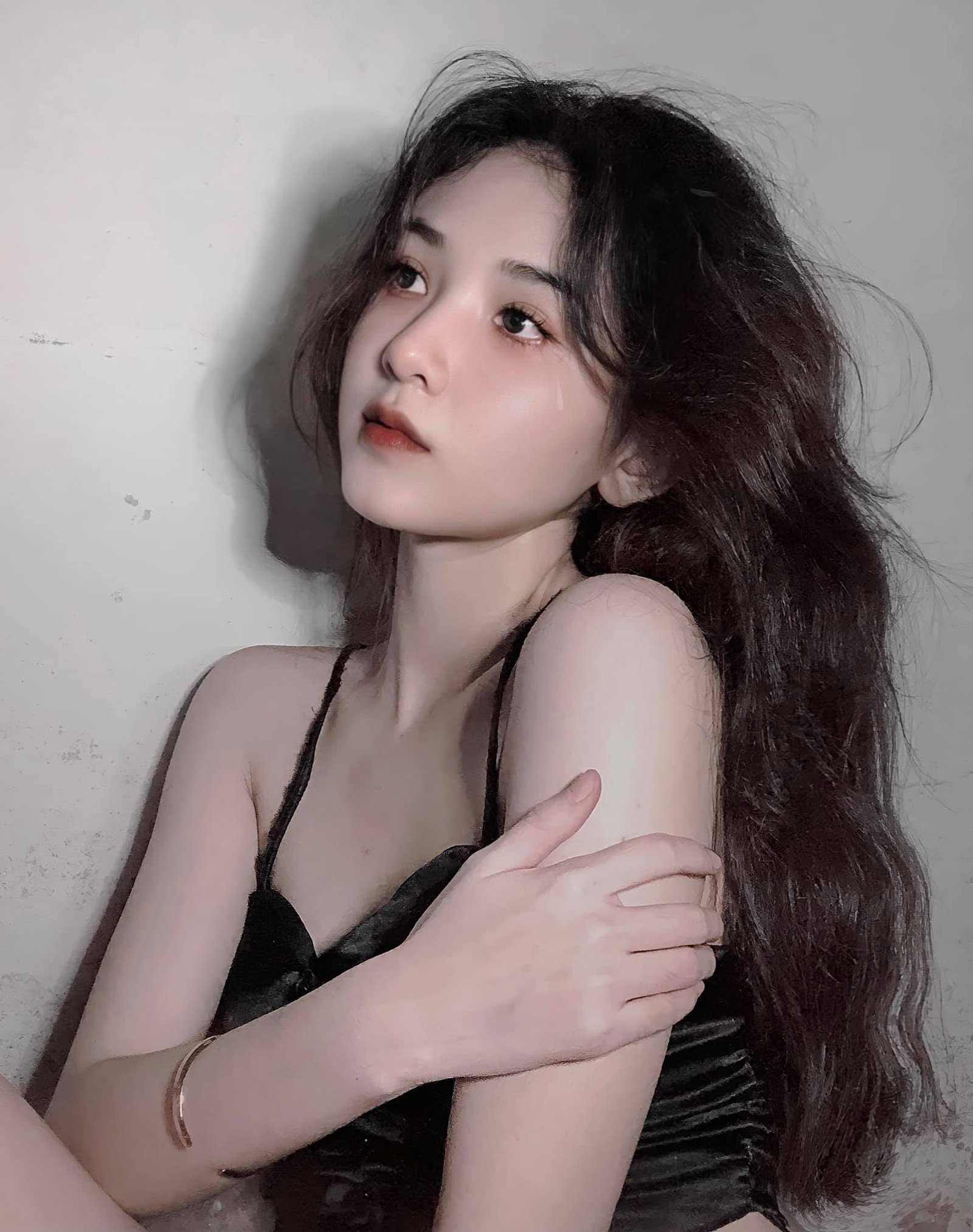 You are currently viewing Ảnh Gái Xinh Mặc Đồ Thiếu Vải Biểu Tượng Của Vẻ Đẹp Dịu Dàng Và Tình Yêu Thắm Thiết